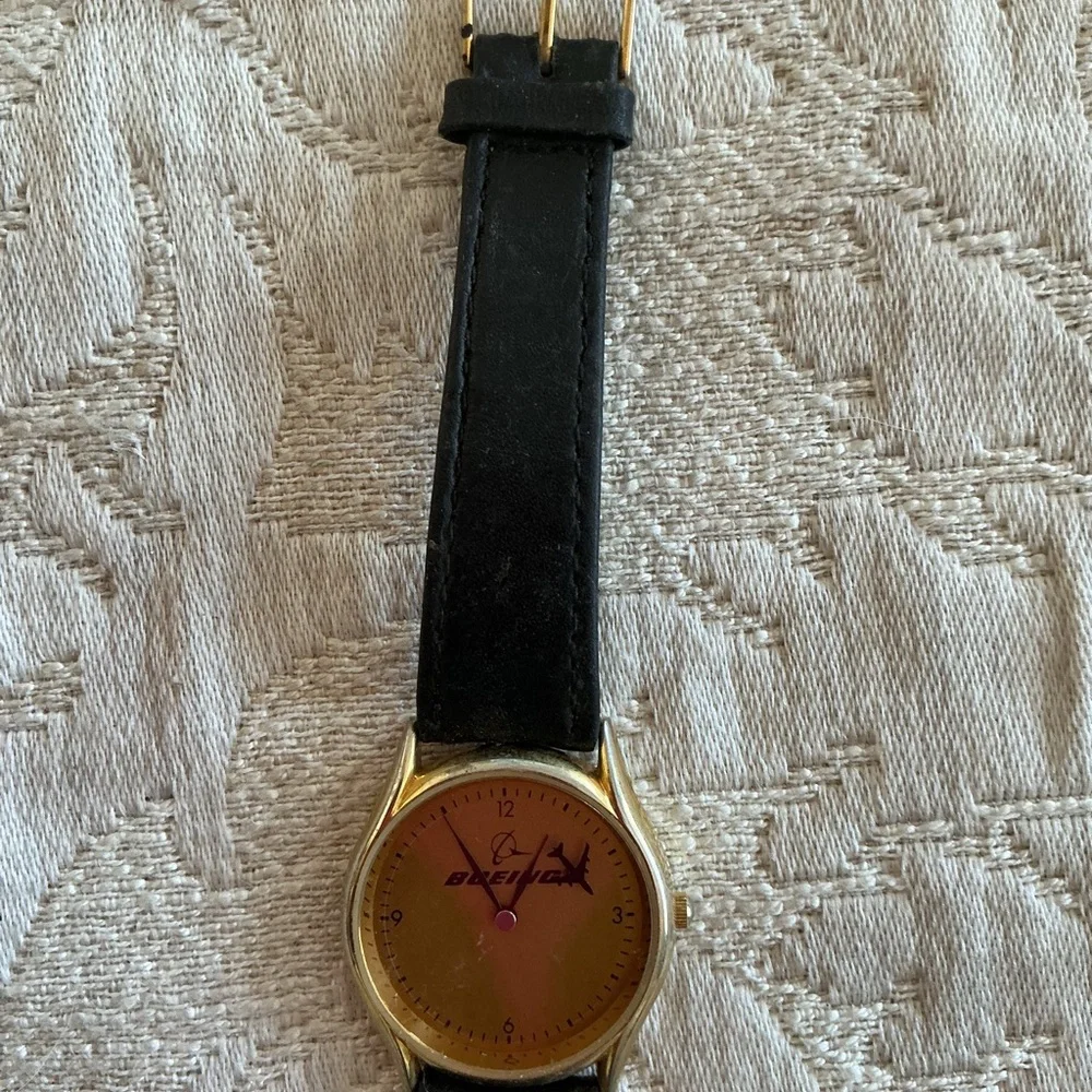 Vintage BD & A Boeing Airplane Leather Strap Men's Watch with Gold-Tone Case